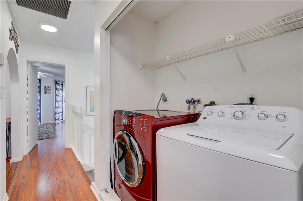 1604 Cypress Pointe Dr. Dr 1604