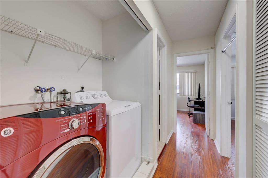 1604 Cypress Pointe Dr. Dr 1604