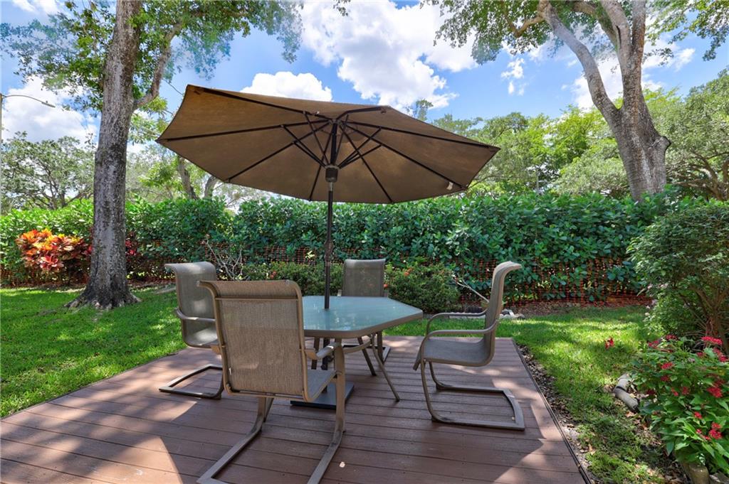 1604 Cypress Pointe Dr. Dr 1604