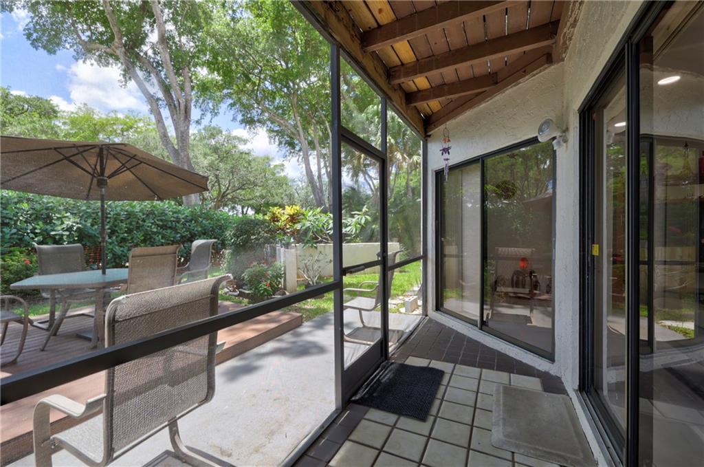 1604 Cypress Pointe Dr. Dr 1604