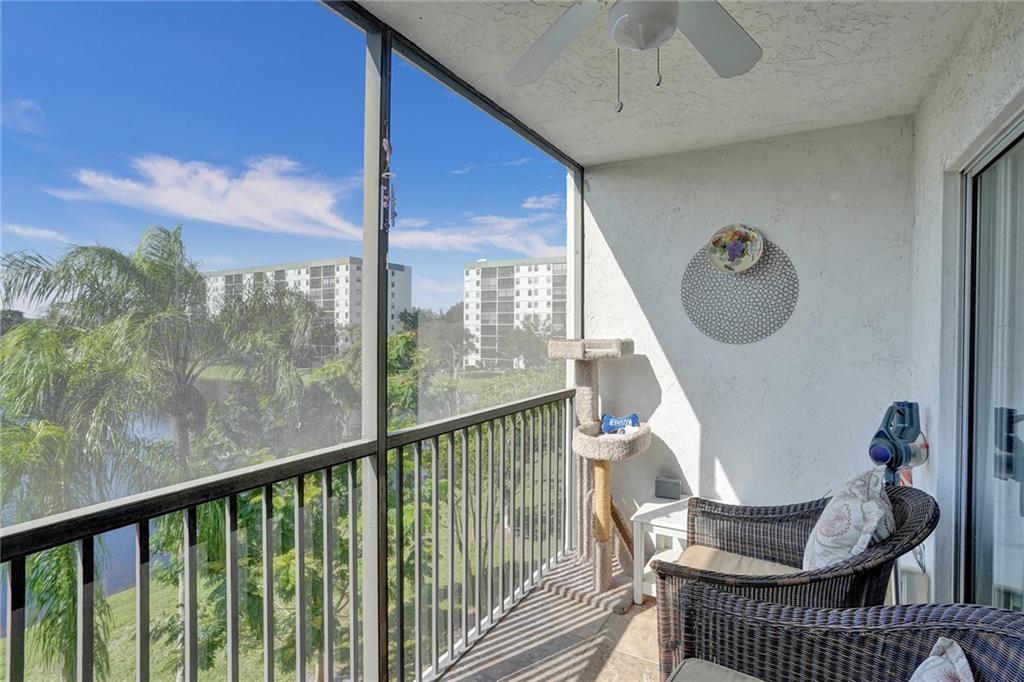 2236 N Cypress Bend Dr 407