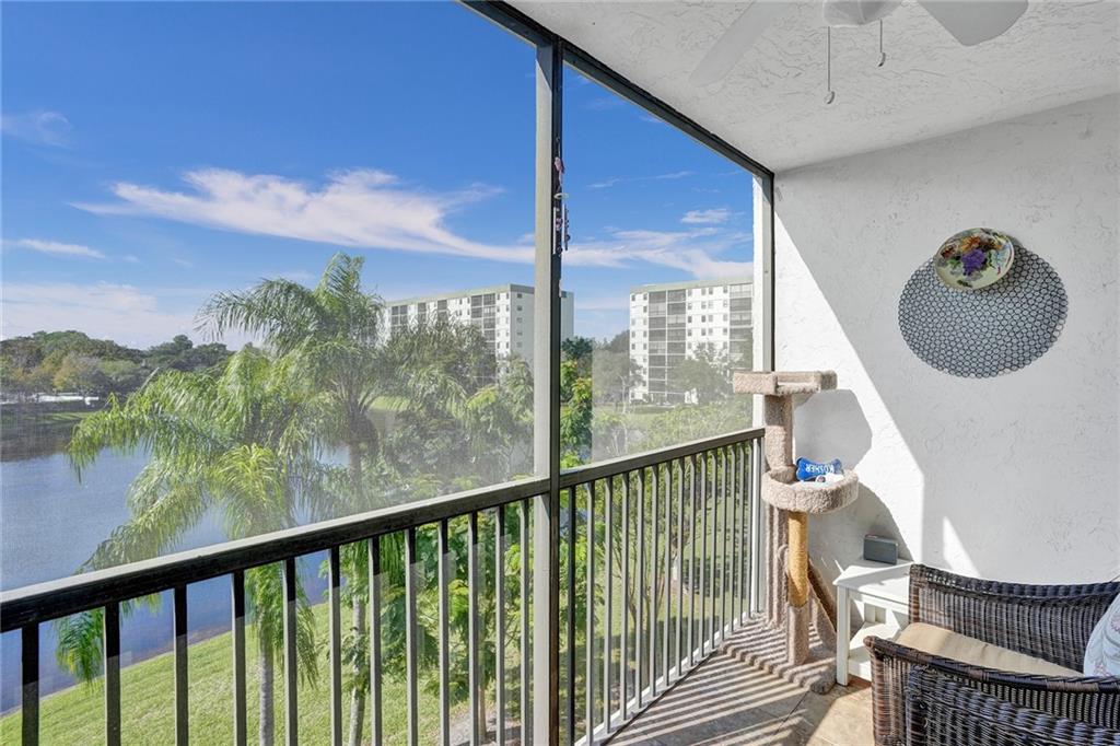 2236 N Cypress Bend Dr 407