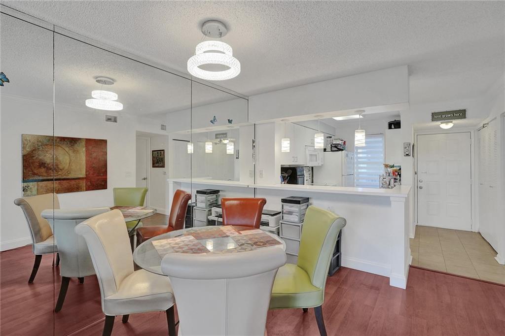 2236 N Cypress Bend Dr 407