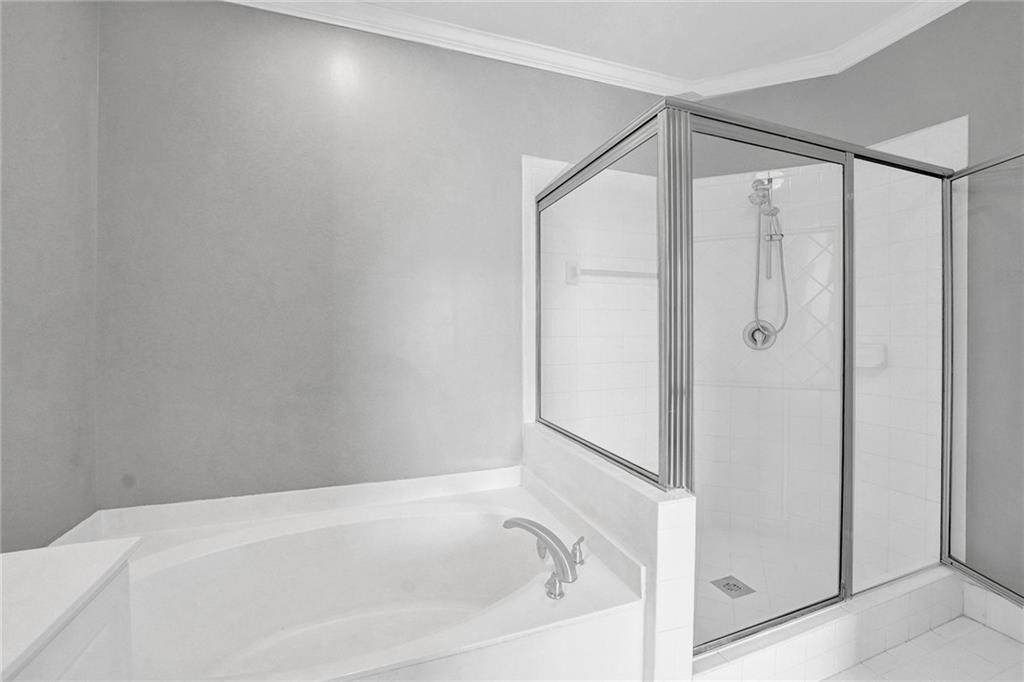 123 S Longport Cir 9C