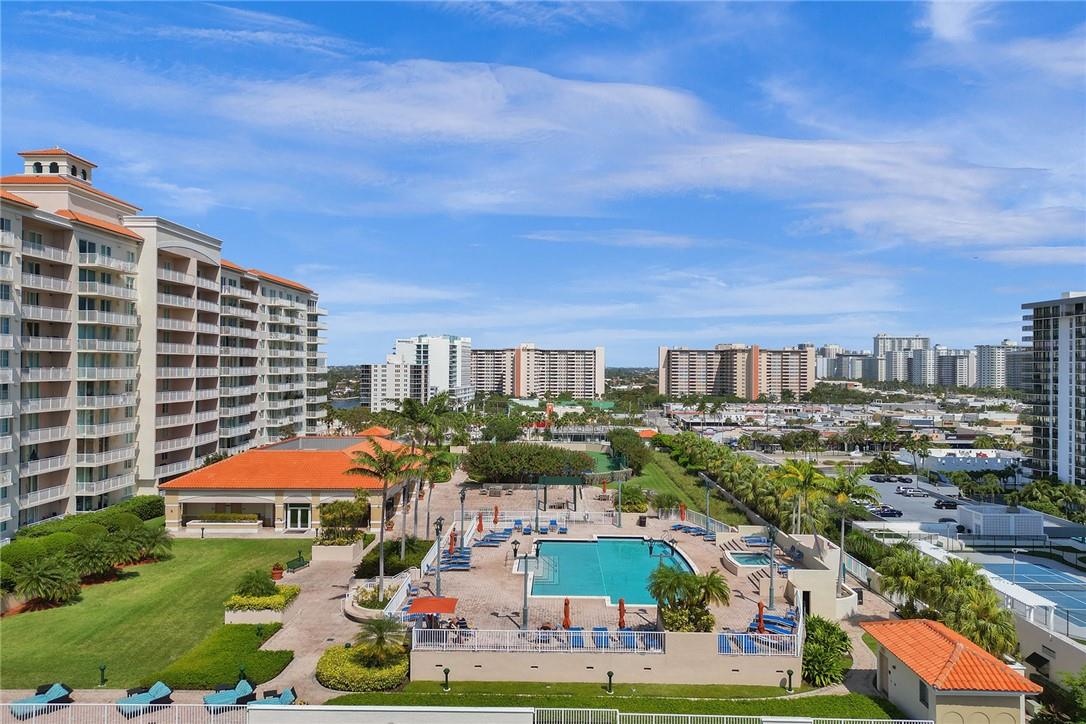 3020 NE 32ND AVE 814