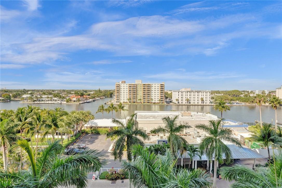 3020 NE 32ND AVE 814