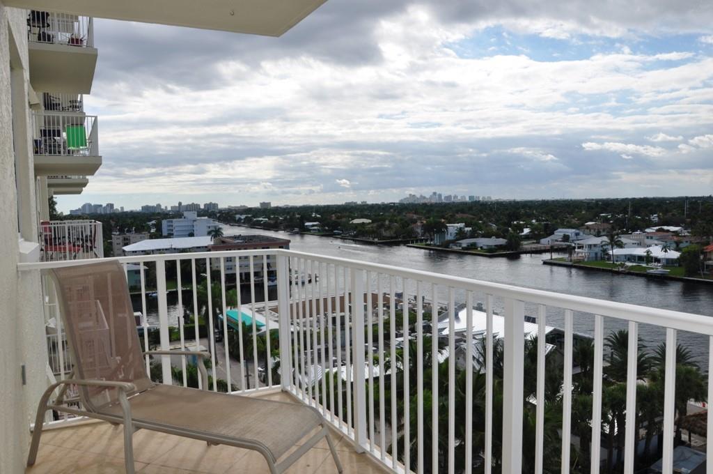 3020 NE 32ND AVE 814