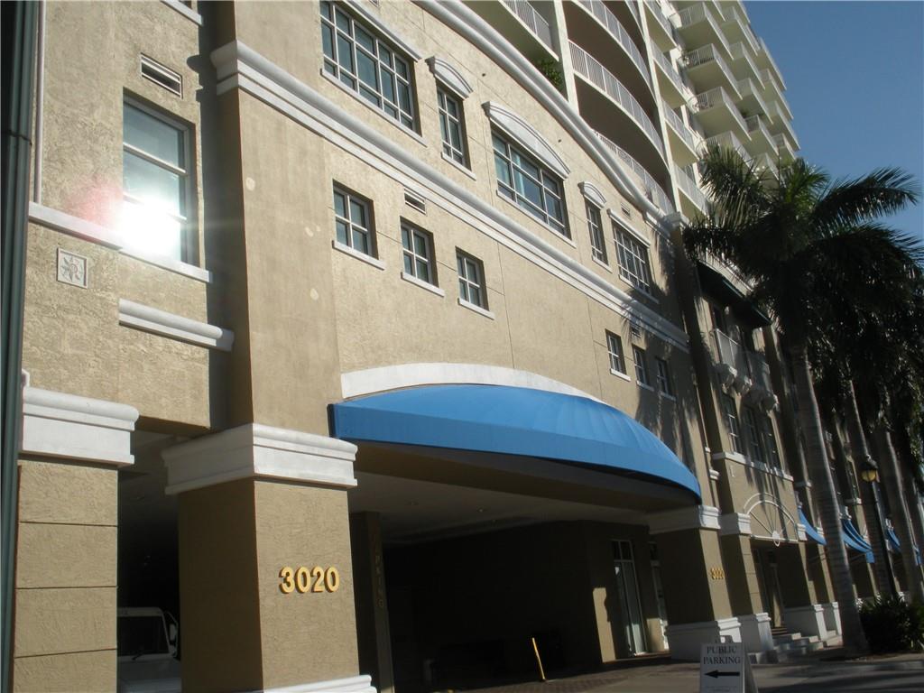 3020 NE 32ND AVE 814