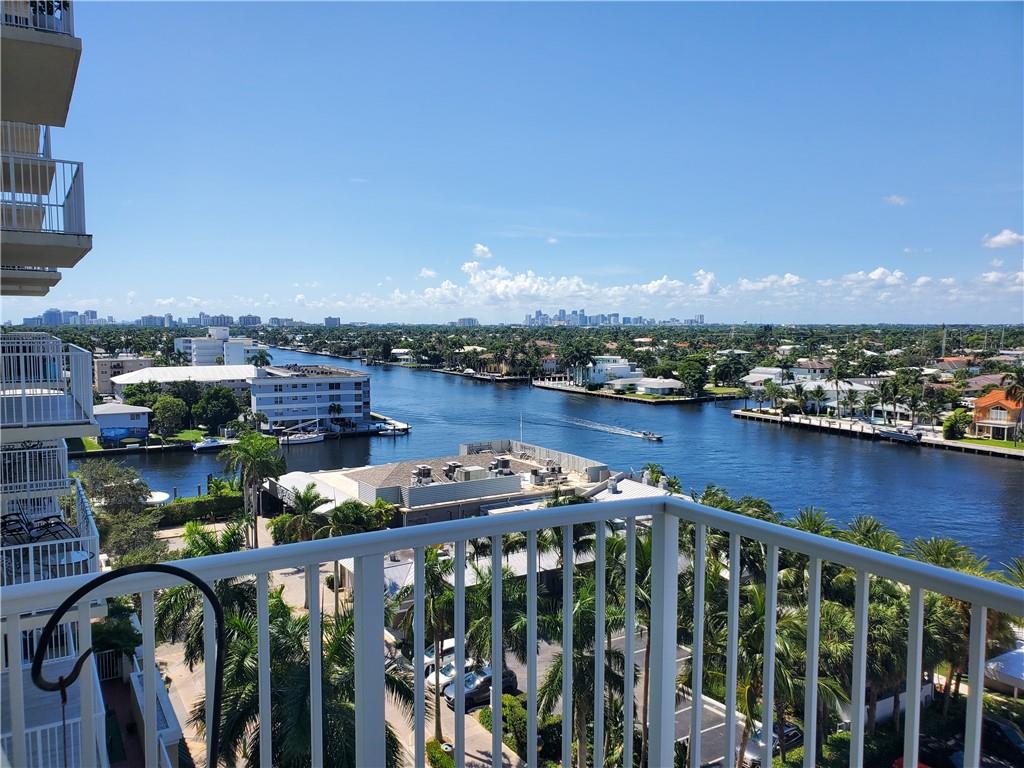 3020 NE 32ND AVE 814