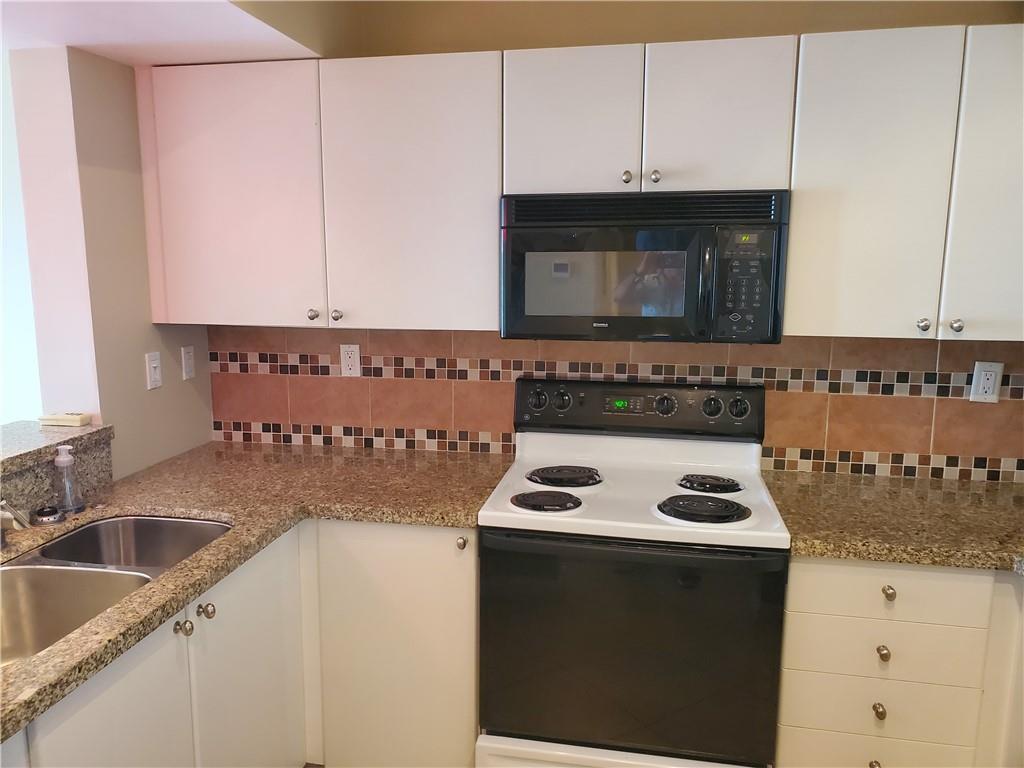 3020 NE 32ND AVE 814