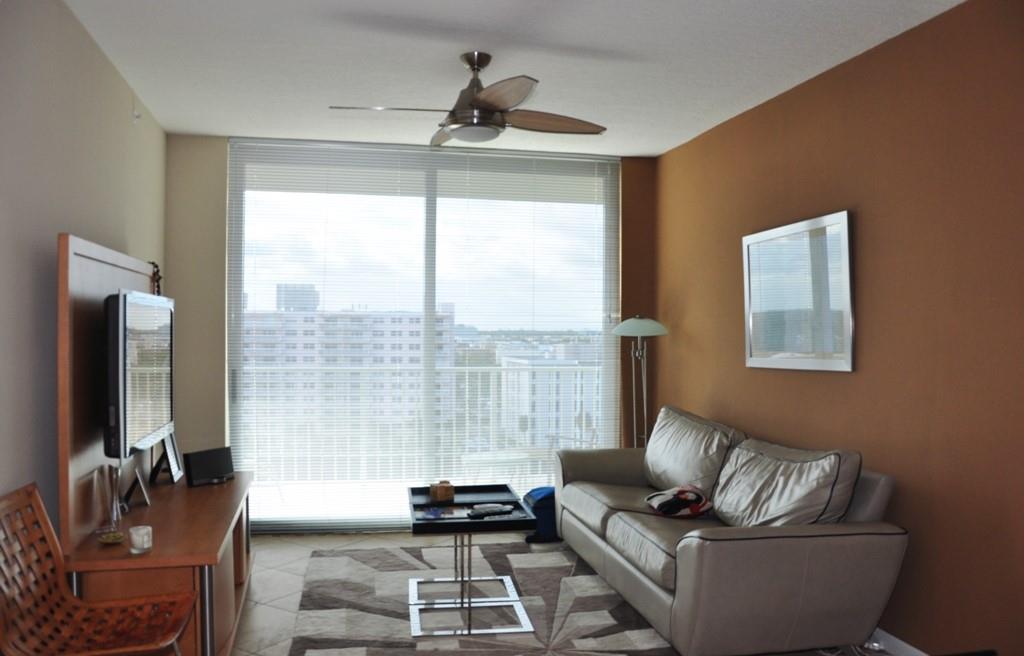 3020 NE 32ND AVE 814