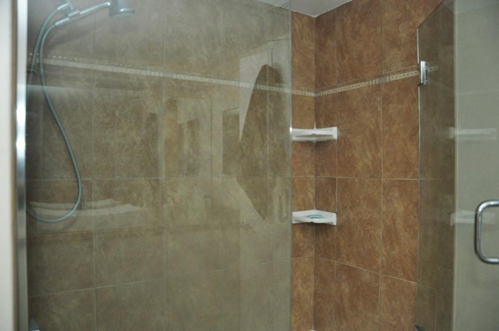 3020 NE 32ND AVE 814