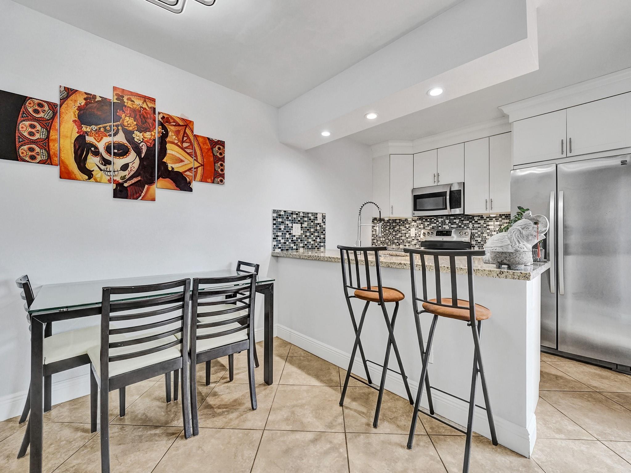 11887 SW 13th Ct 11887