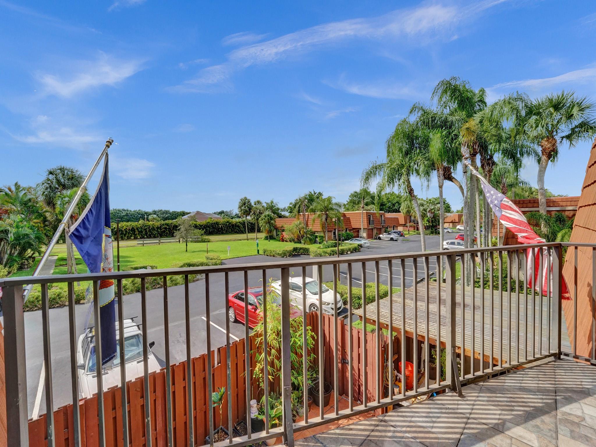 11887 SW 13th Ct 11887