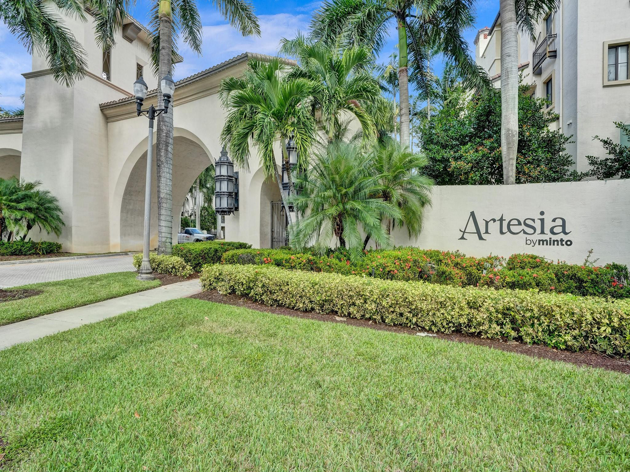 3055 NW 126th Ave 302