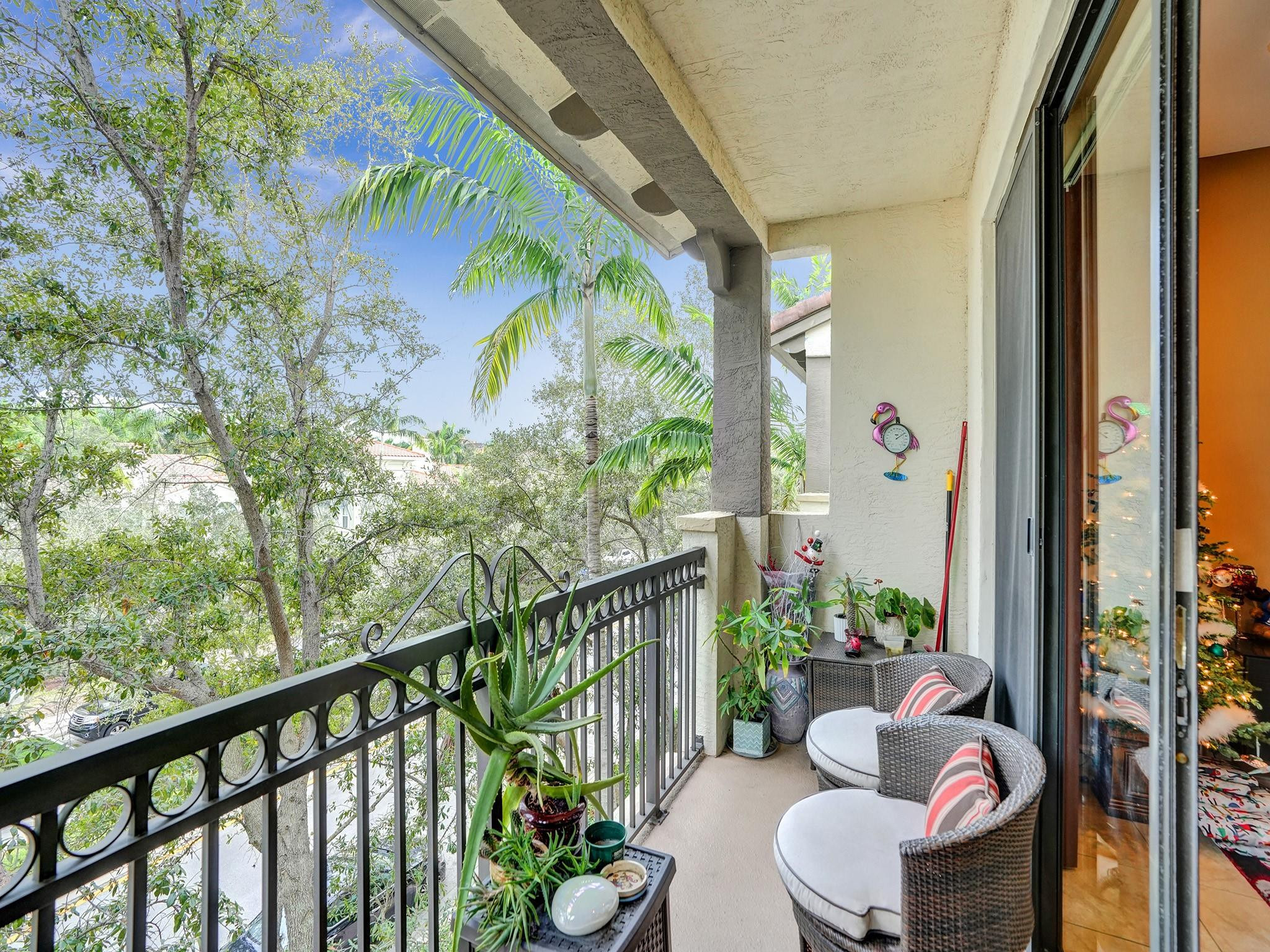 3055 NW 126th Ave 302