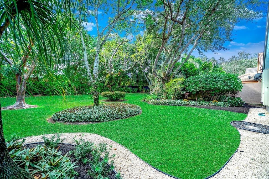 7638 Charing Cross Ln