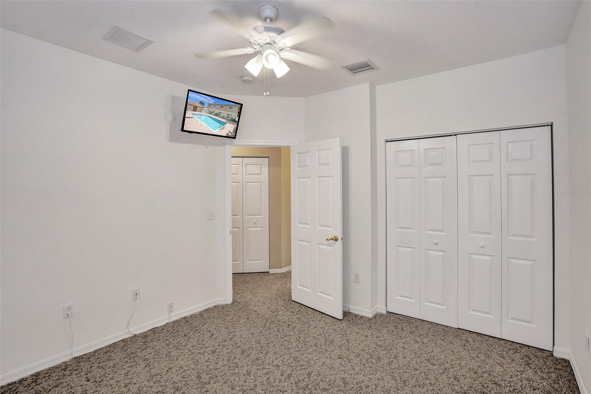5437 Via Delray
