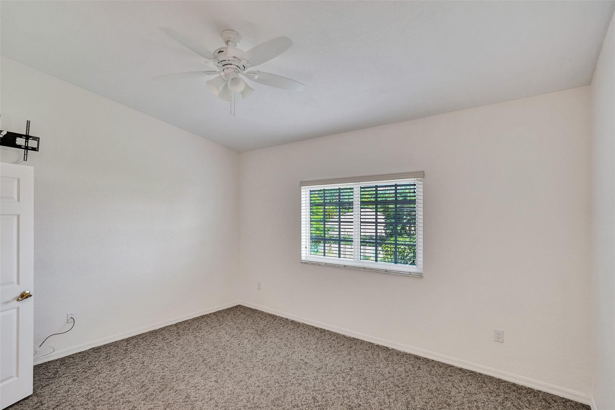 5437 Via Delray