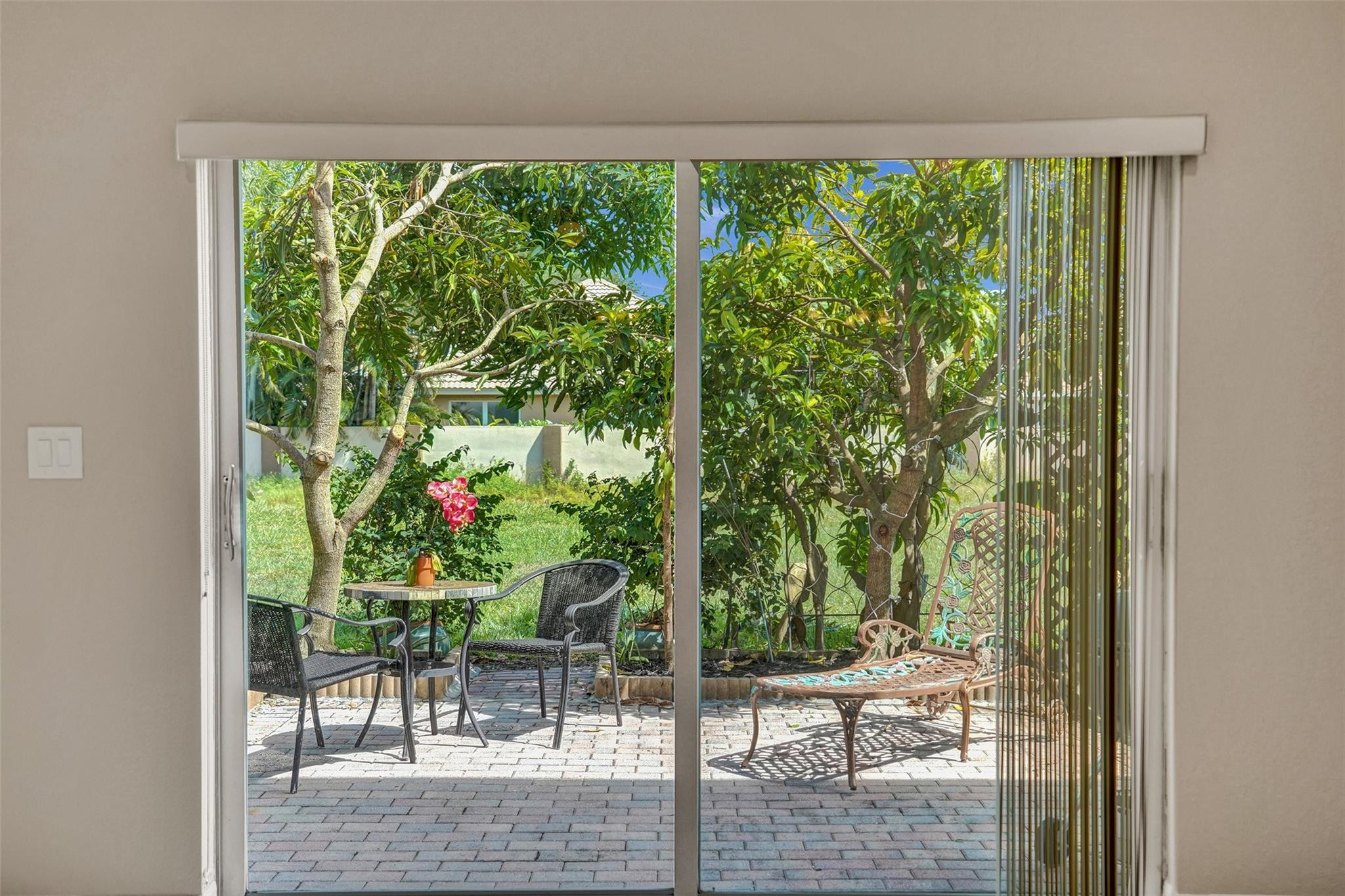 5437 Via Delray