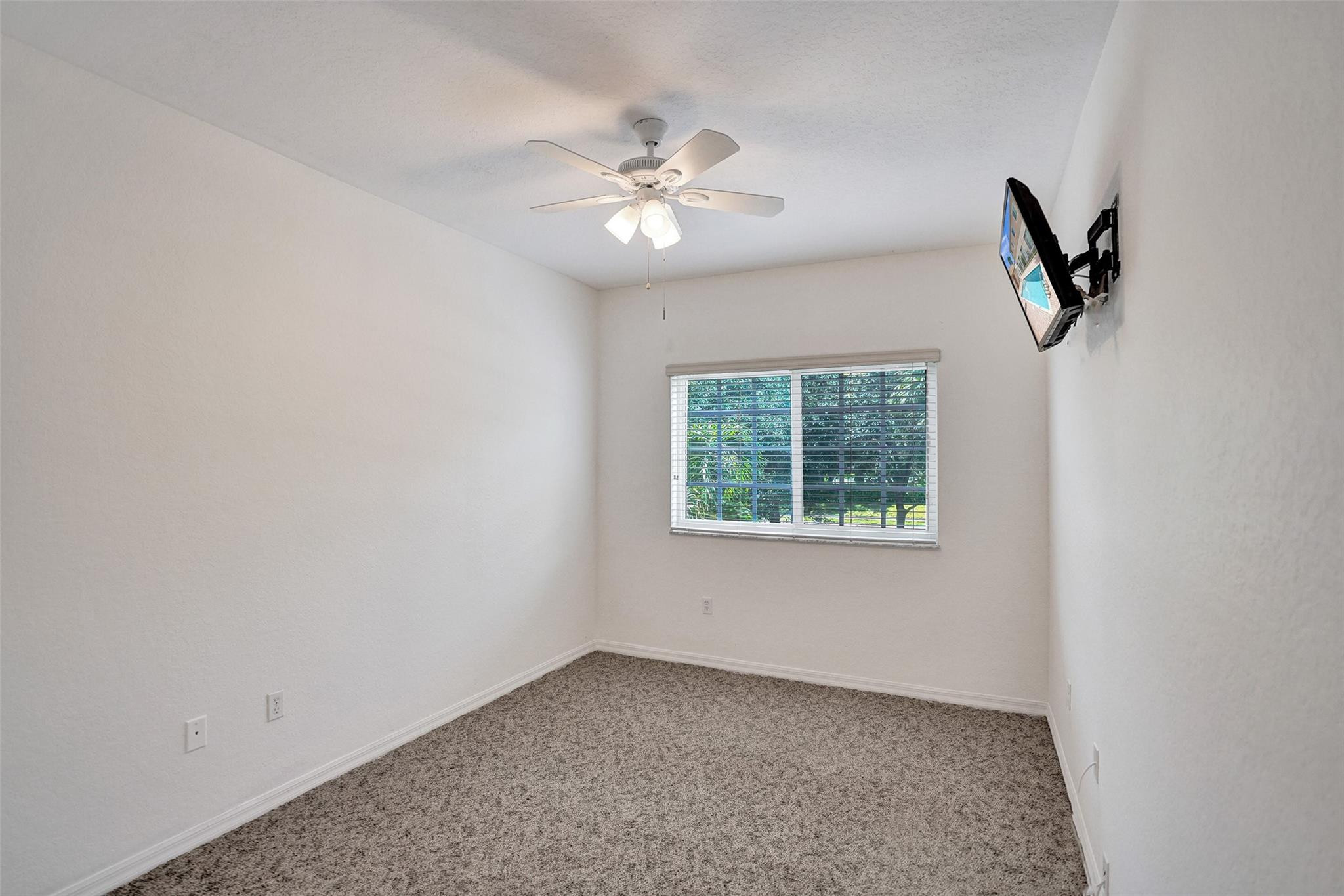5437 Via Delray