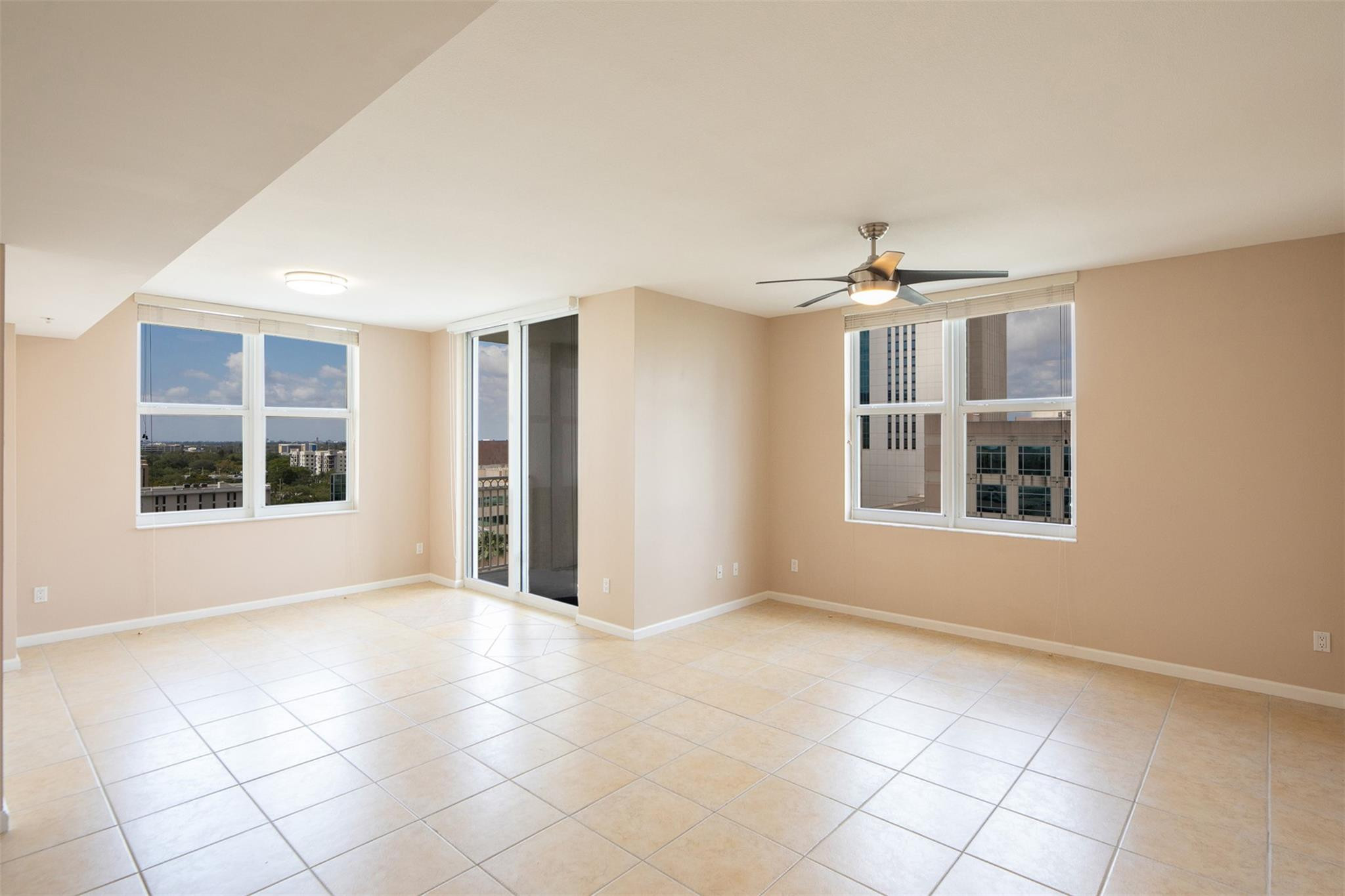 511 SE 5th Ave 1014