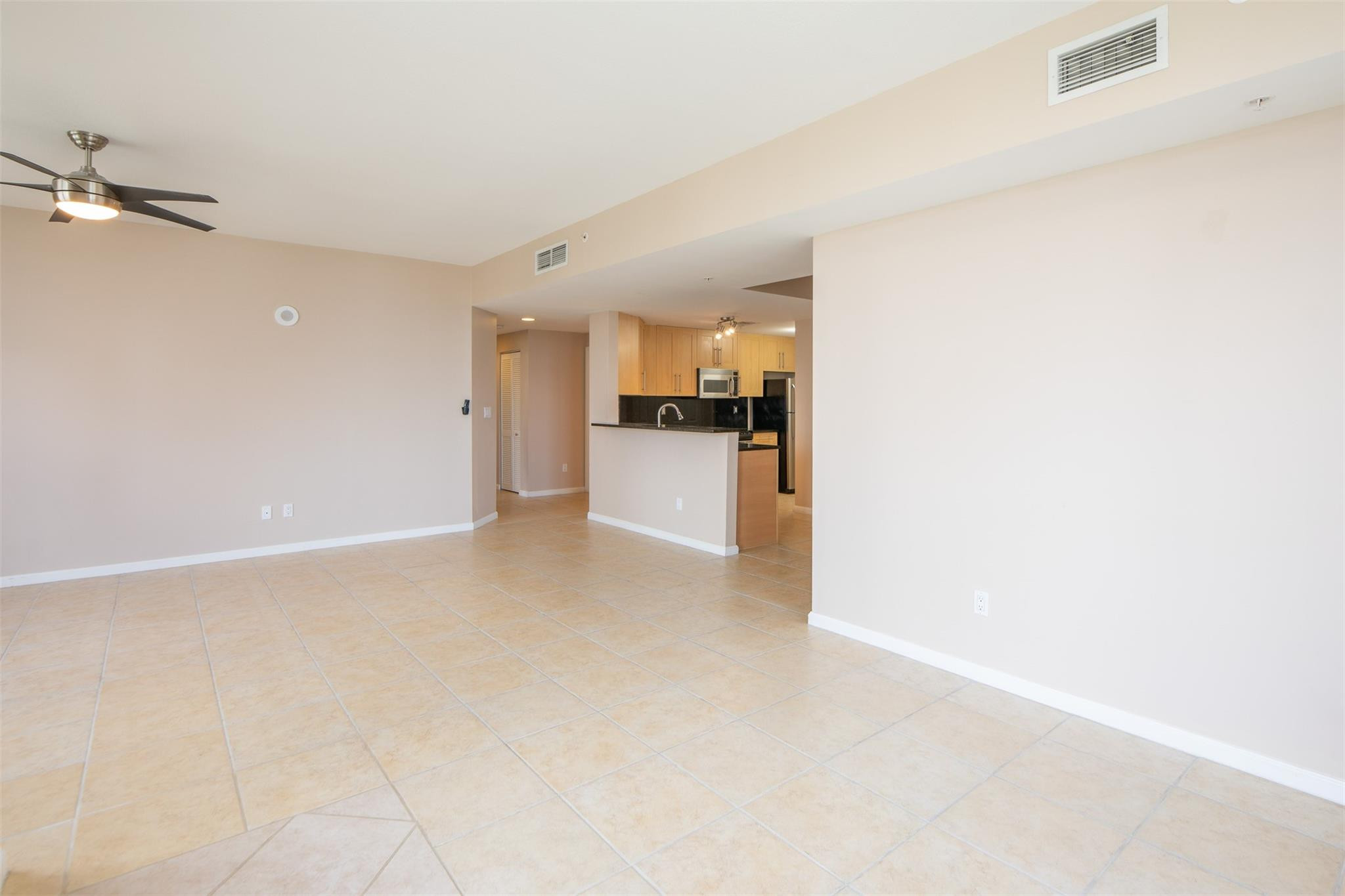 511 SE 5th Ave 1014
