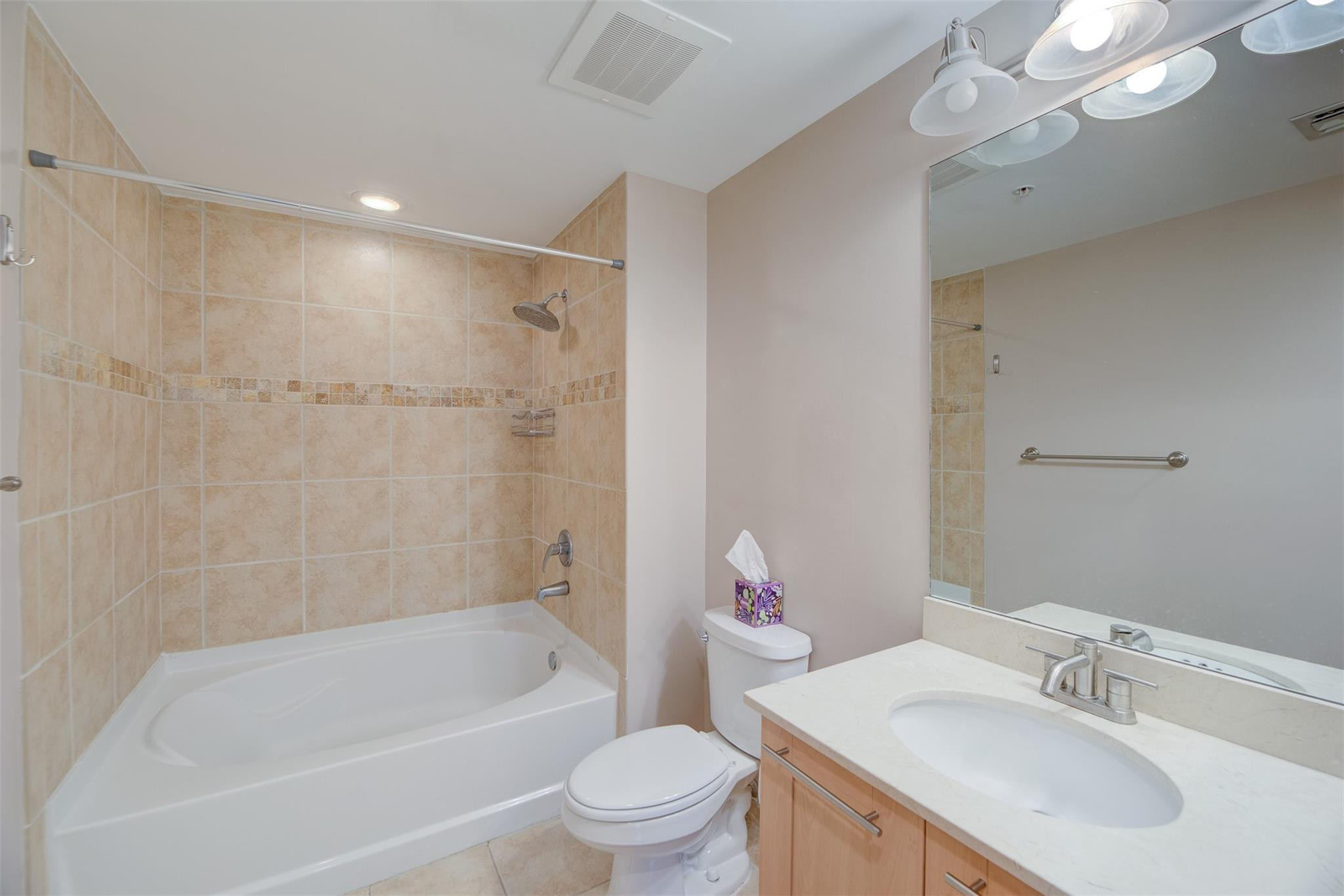 511 SE 5th Ave 1014