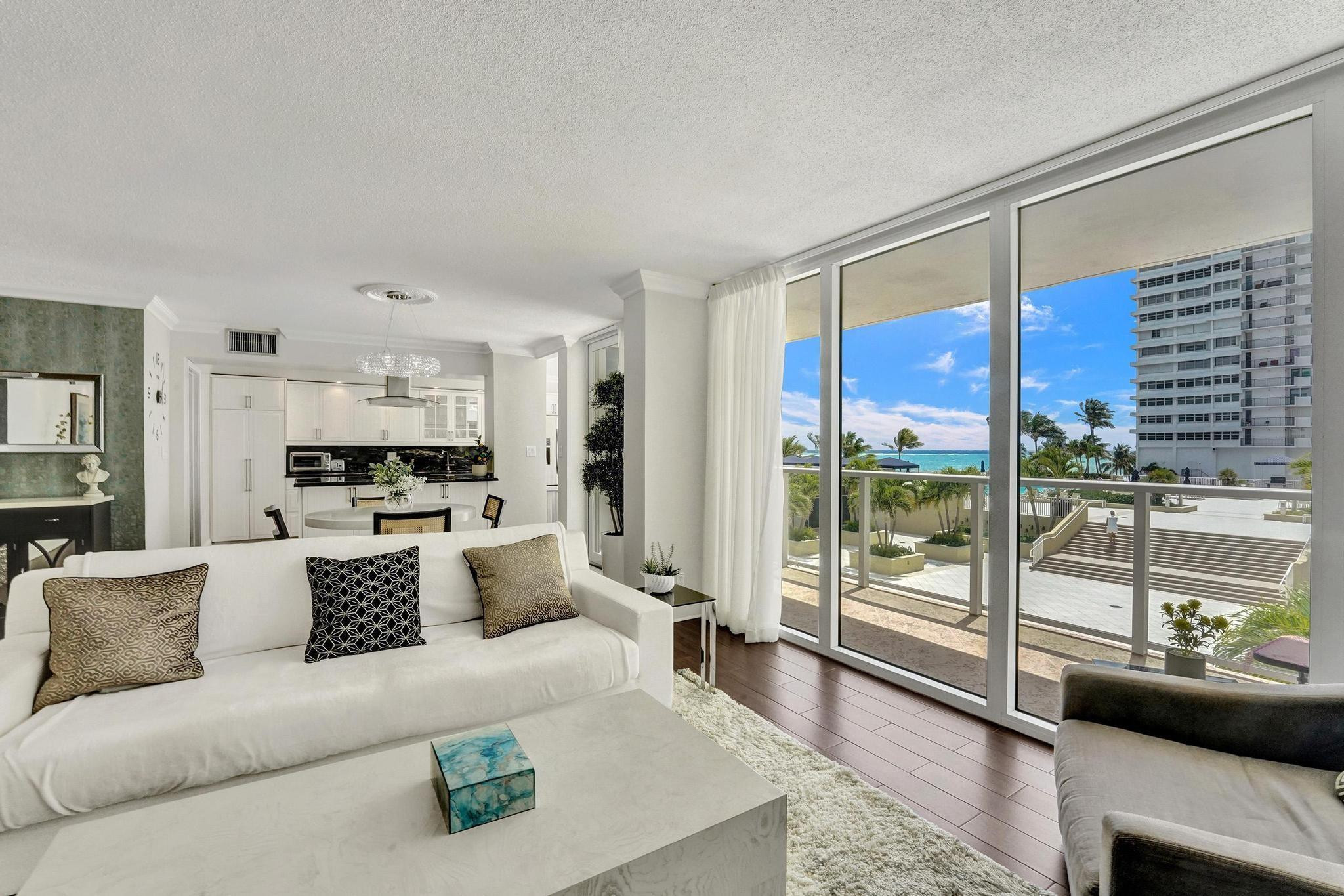 4300 N Ocean Blvd 2L