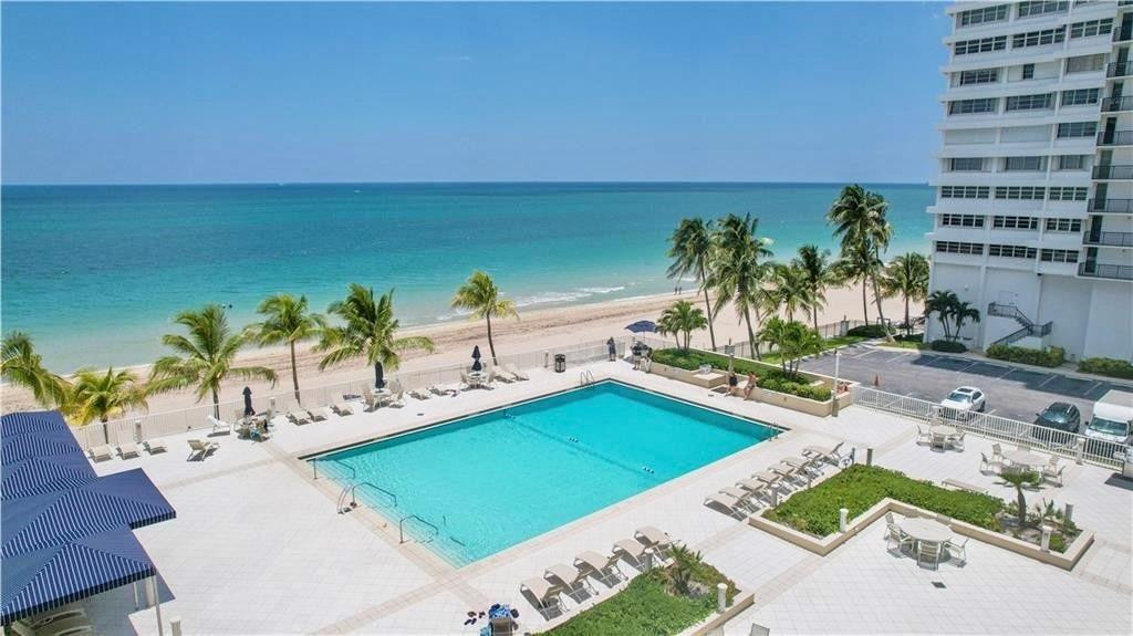 4300 N Ocean Blvd 2L