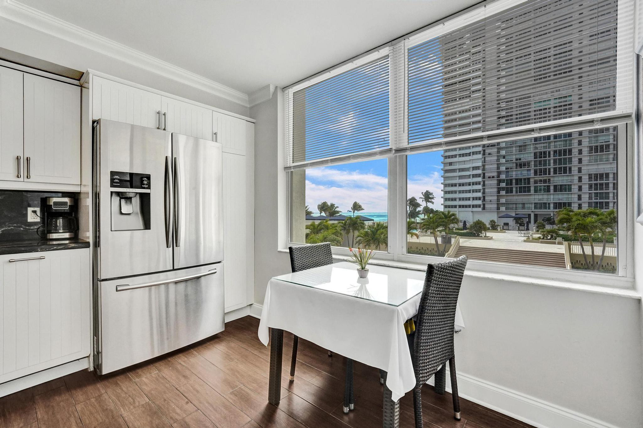 4300 N Ocean Blvd 2L