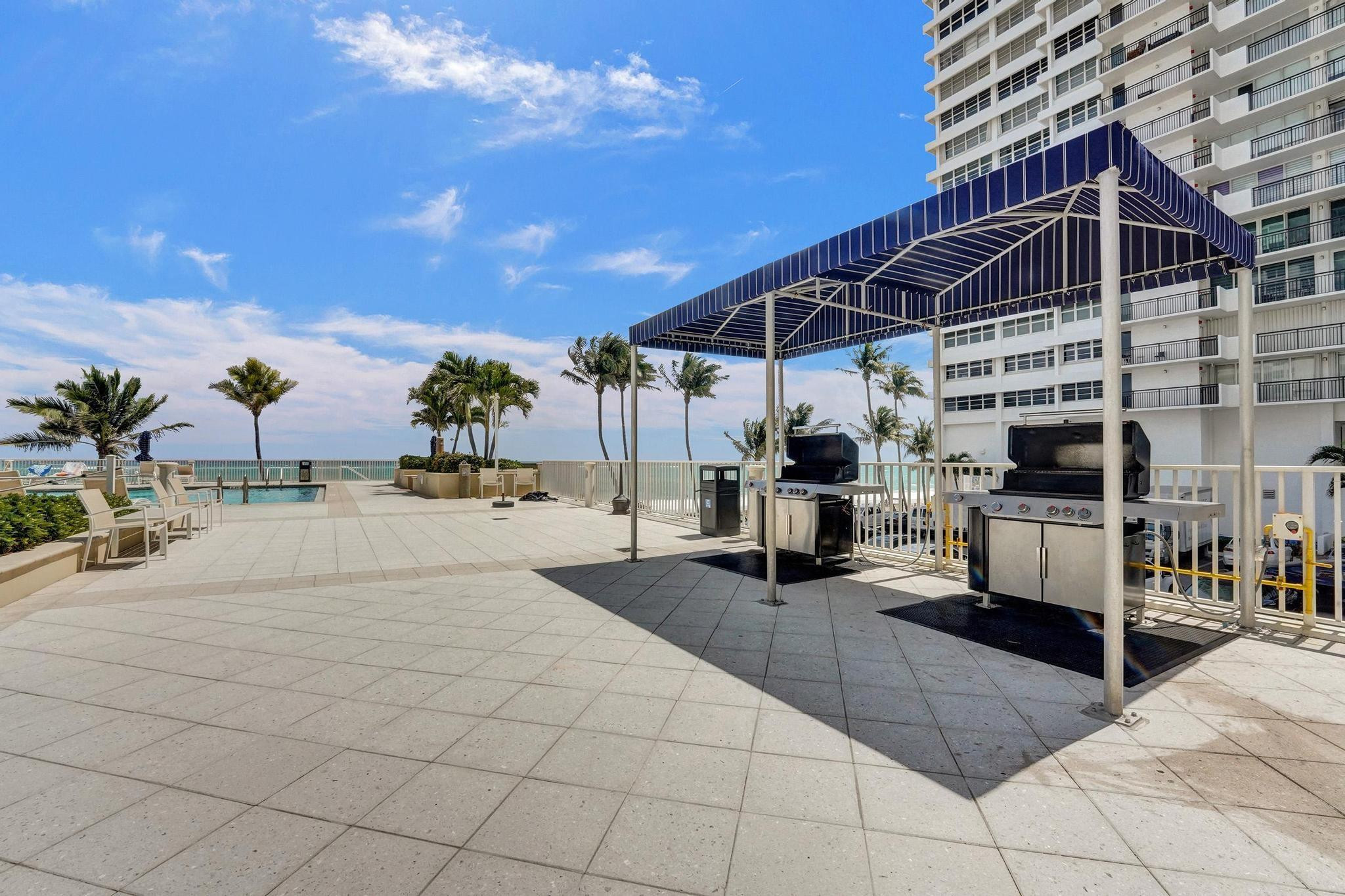 4300 N Ocean Blvd 2L