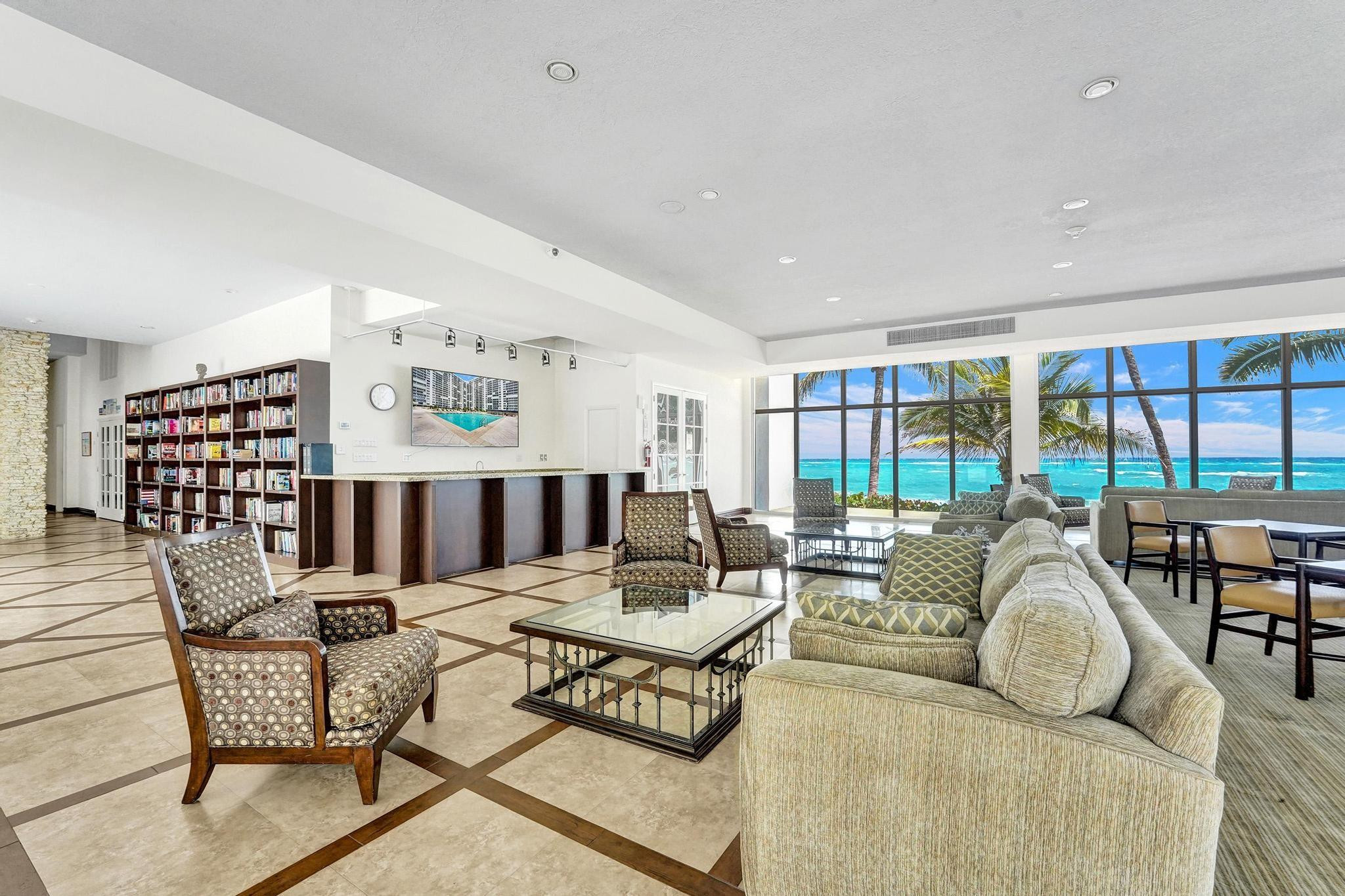 4300 N Ocean Blvd 2L