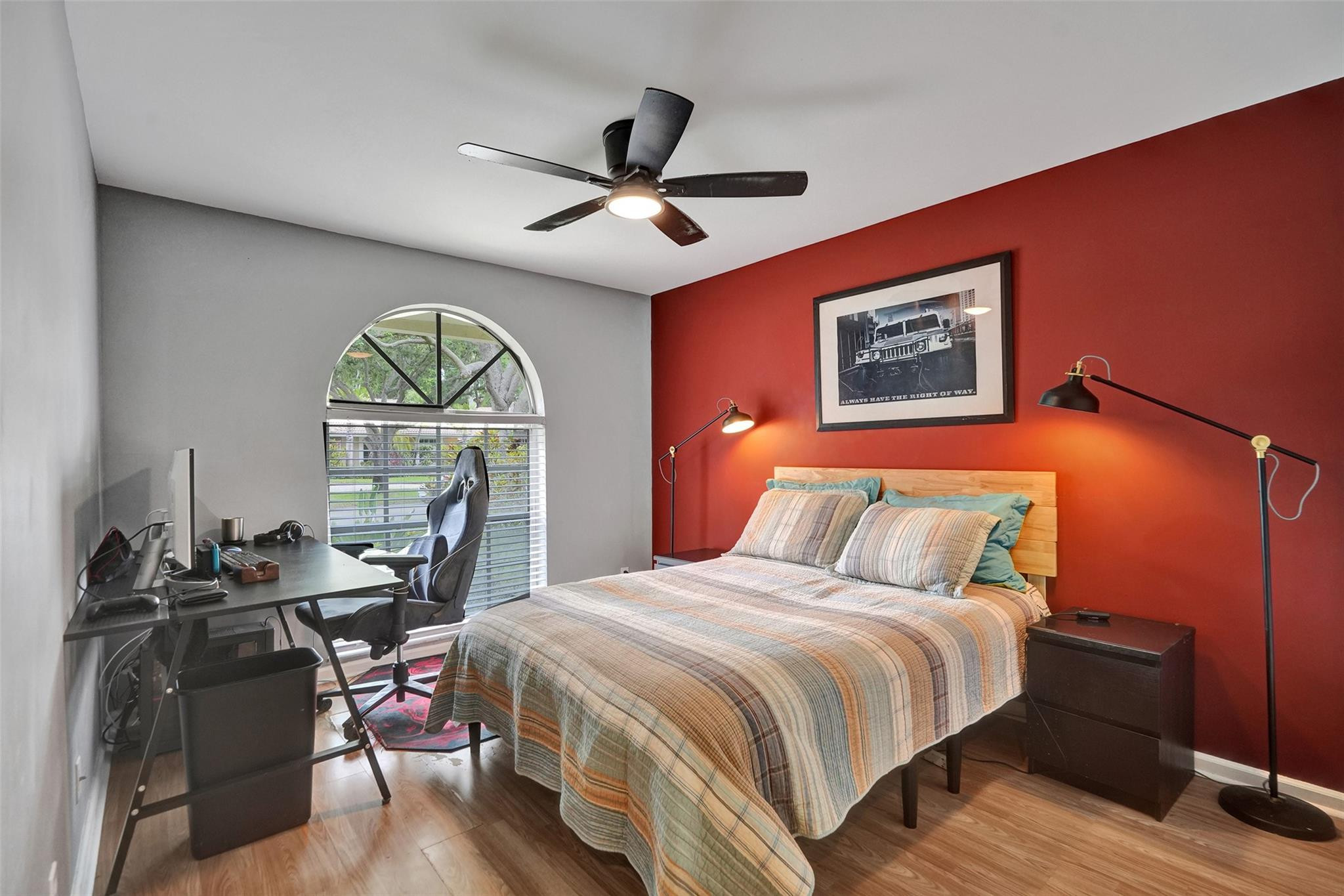 10444 NW 48th Mnr