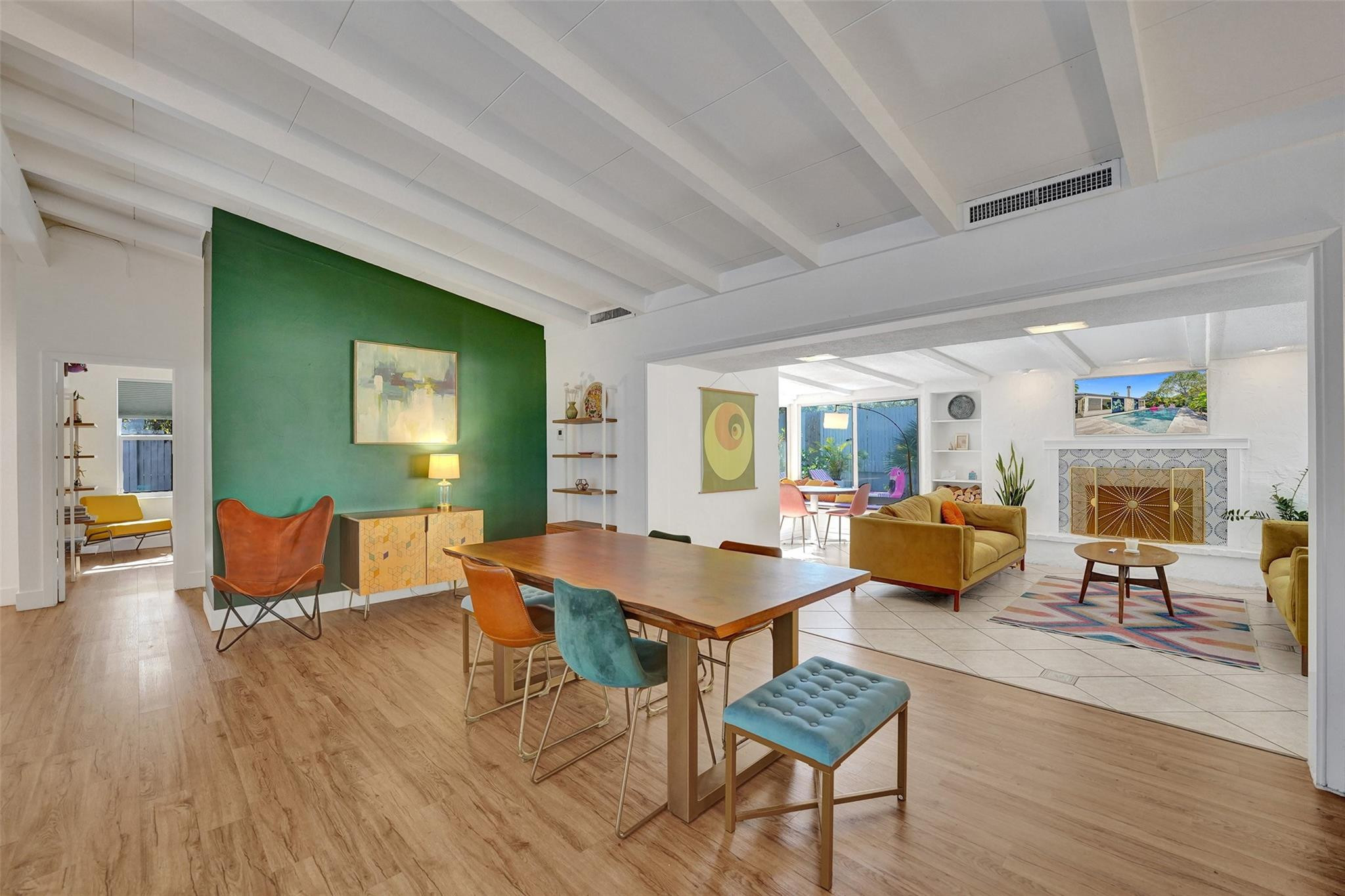 2513 Whale Harbor Ln