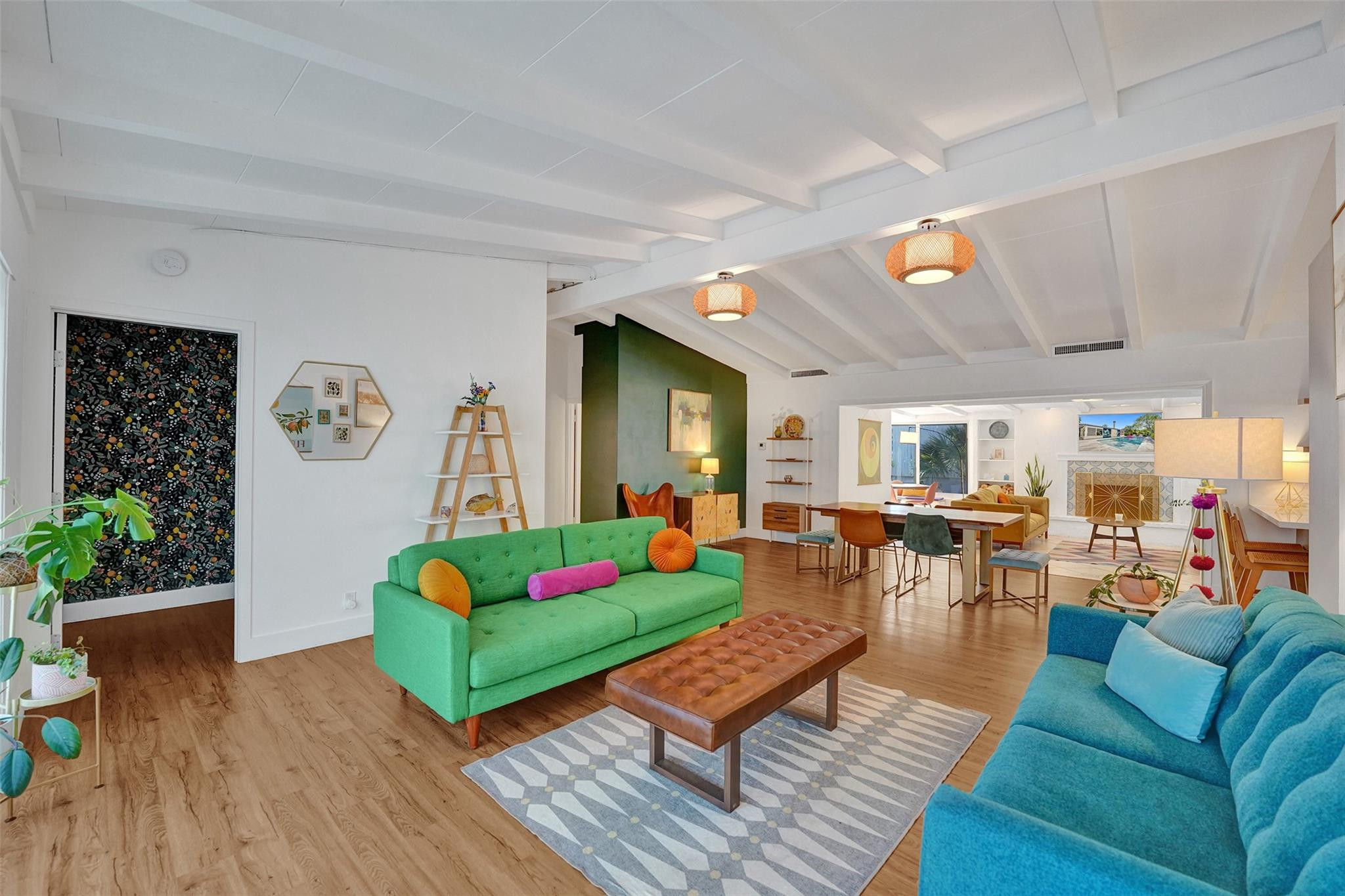 2513 Whale Harbor Ln