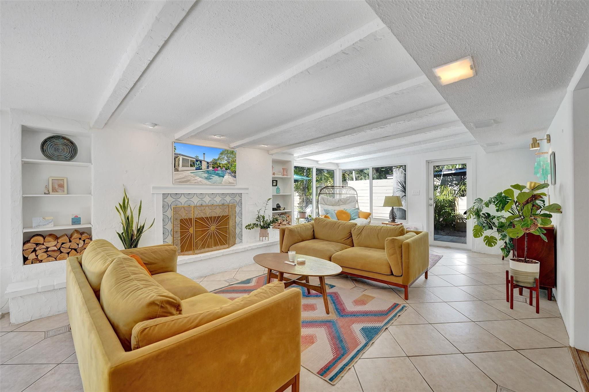 2513 Whale Harbor Ln