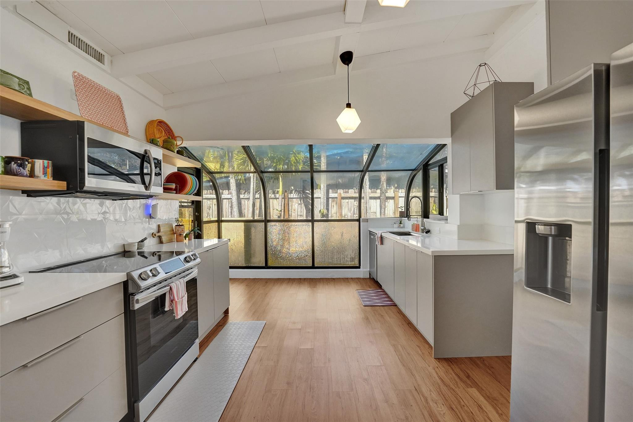 2513 Whale Harbor Ln