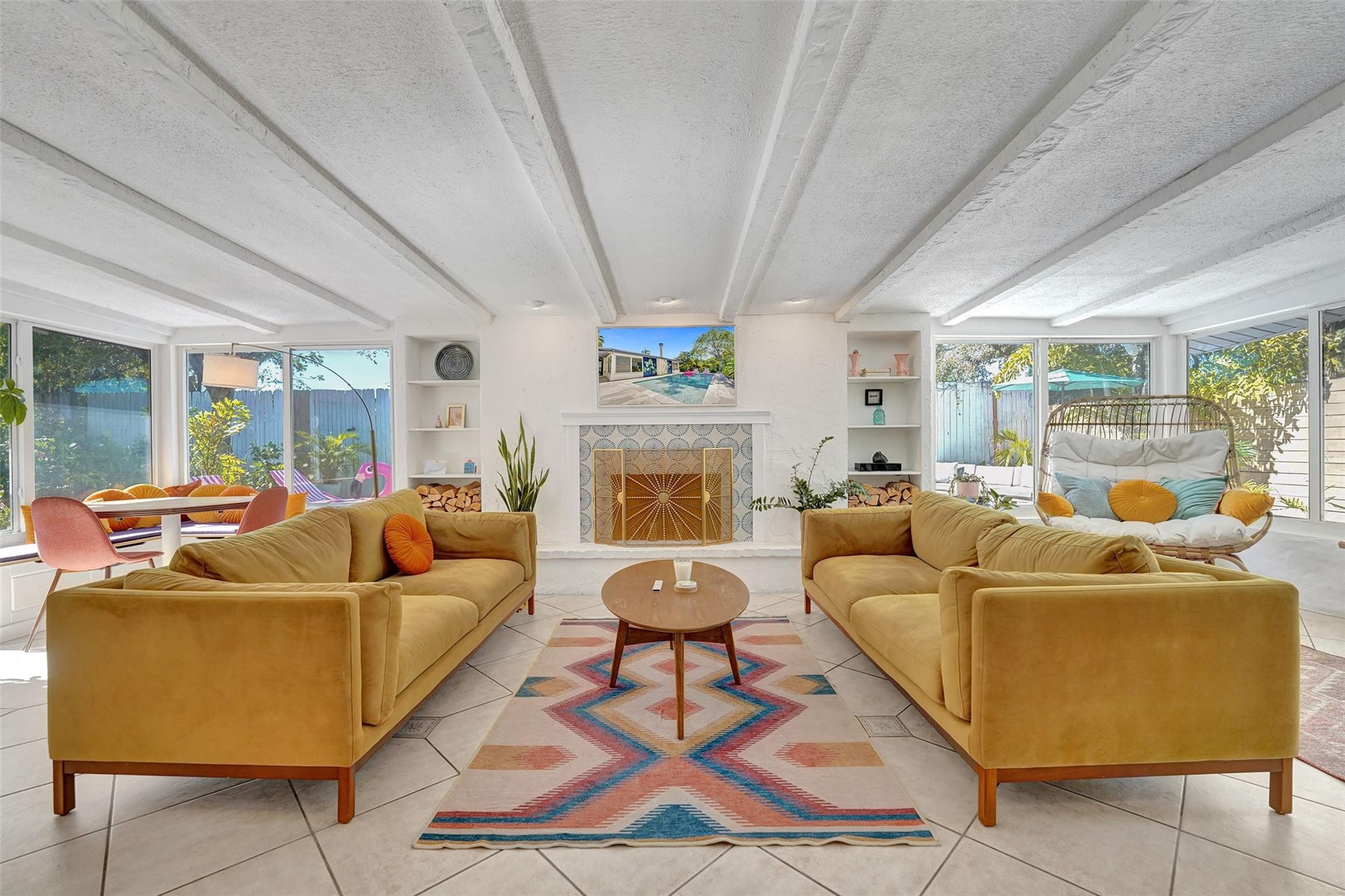 2513 Whale Harbor Ln