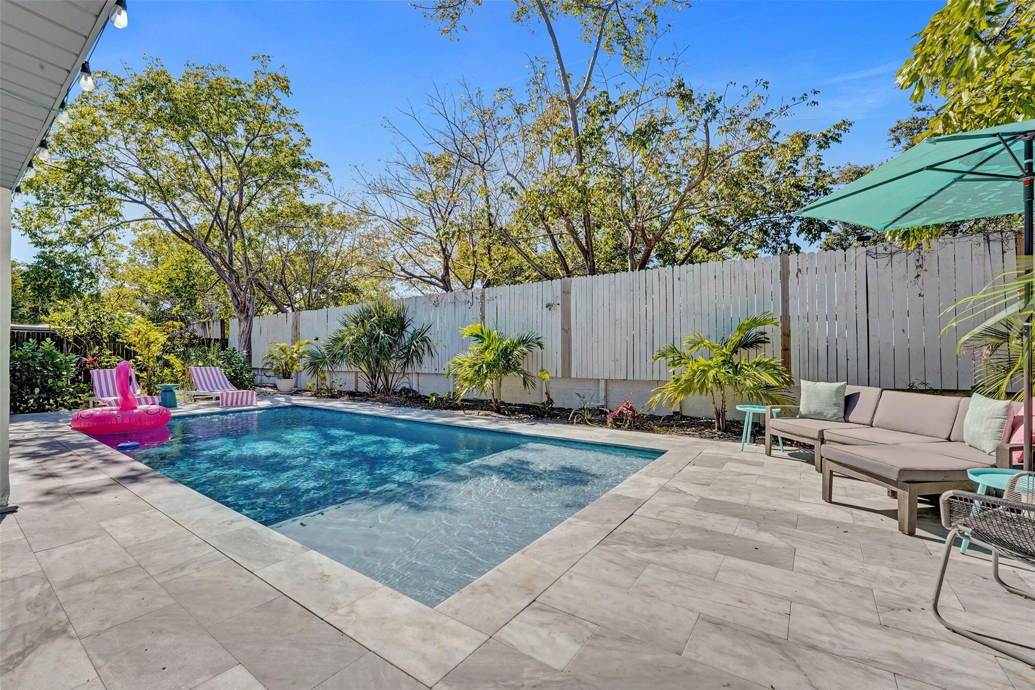 2513 Whale Harbor Ln