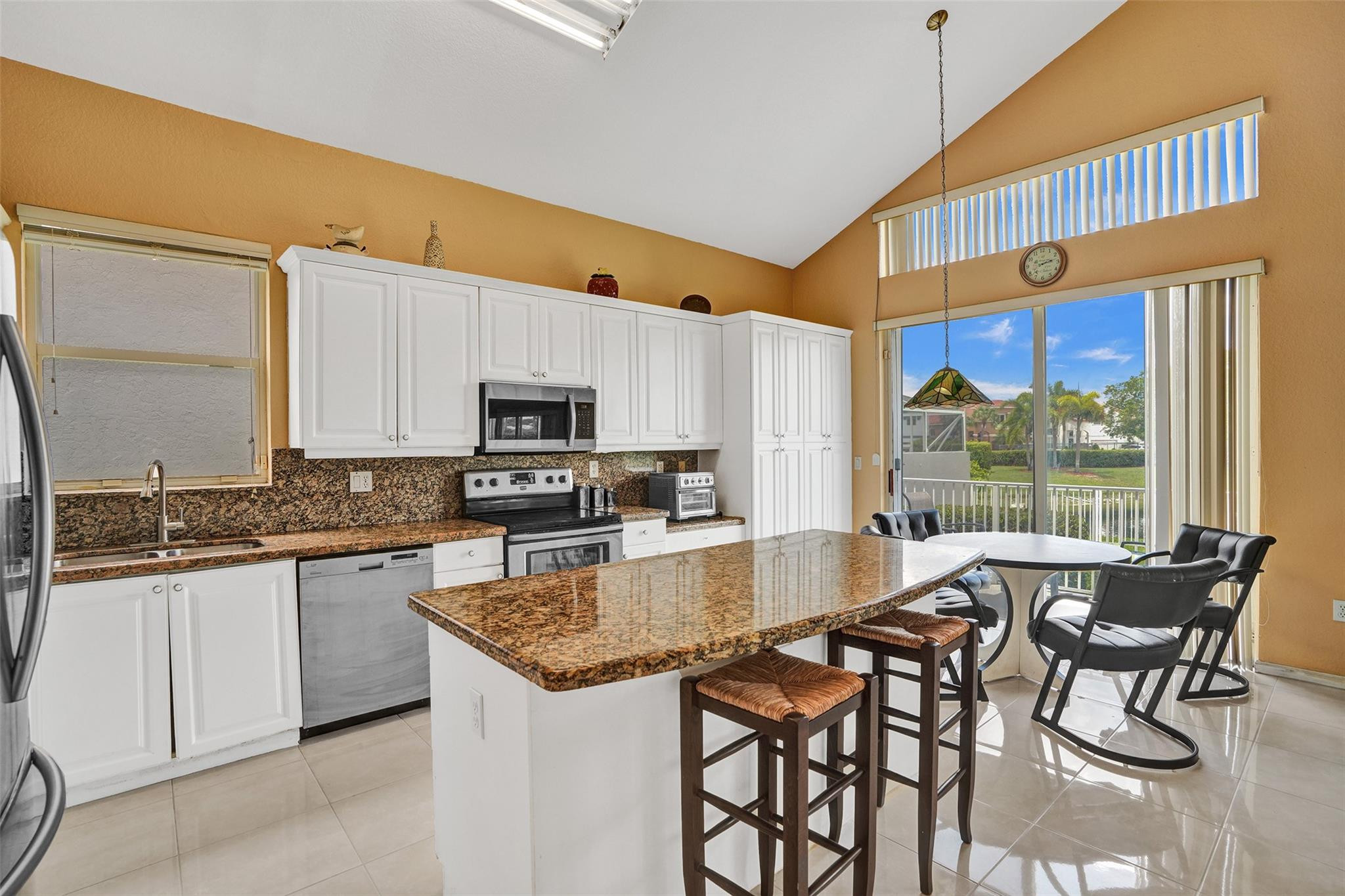 1581 NW 159th Ave
