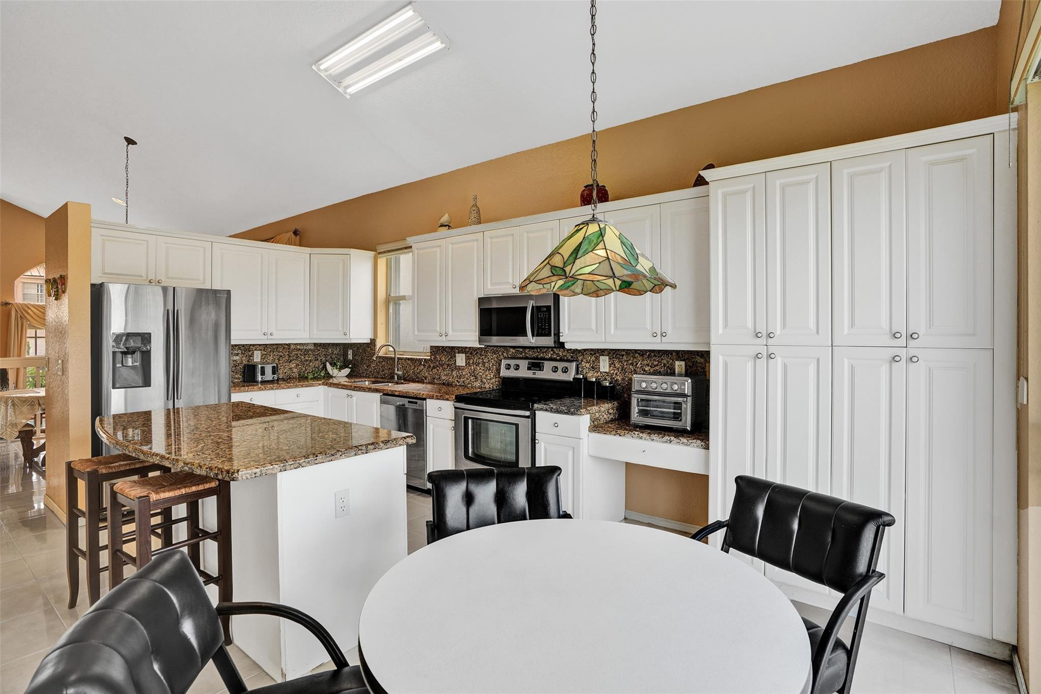 1581 NW 159th Ave
