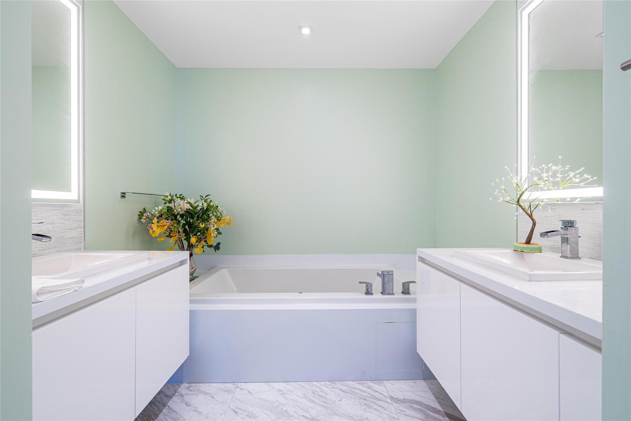 701 N Fort Lauderdale Beach Blvd 1103