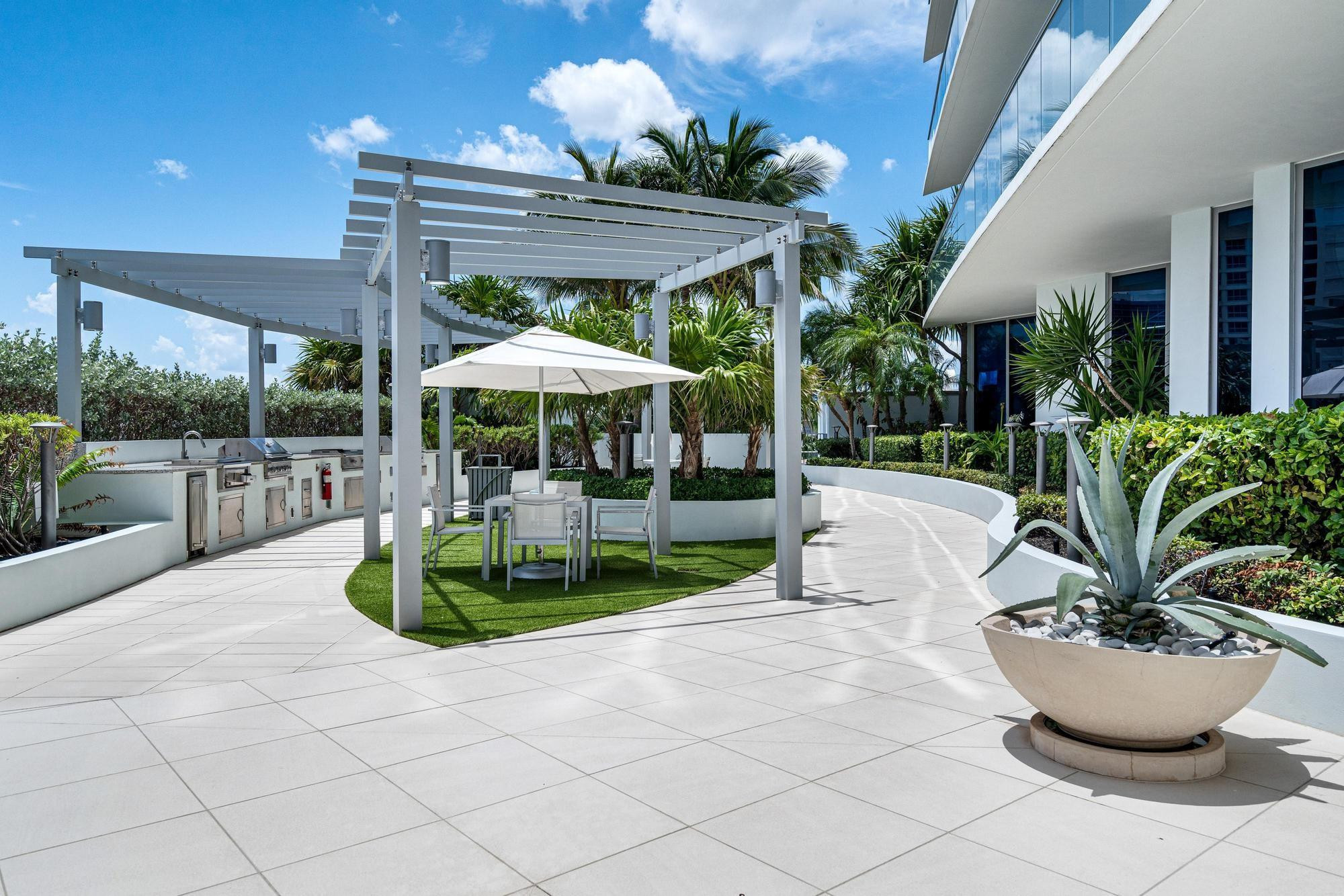 701 N Fort Lauderdale Beach Blvd 1103