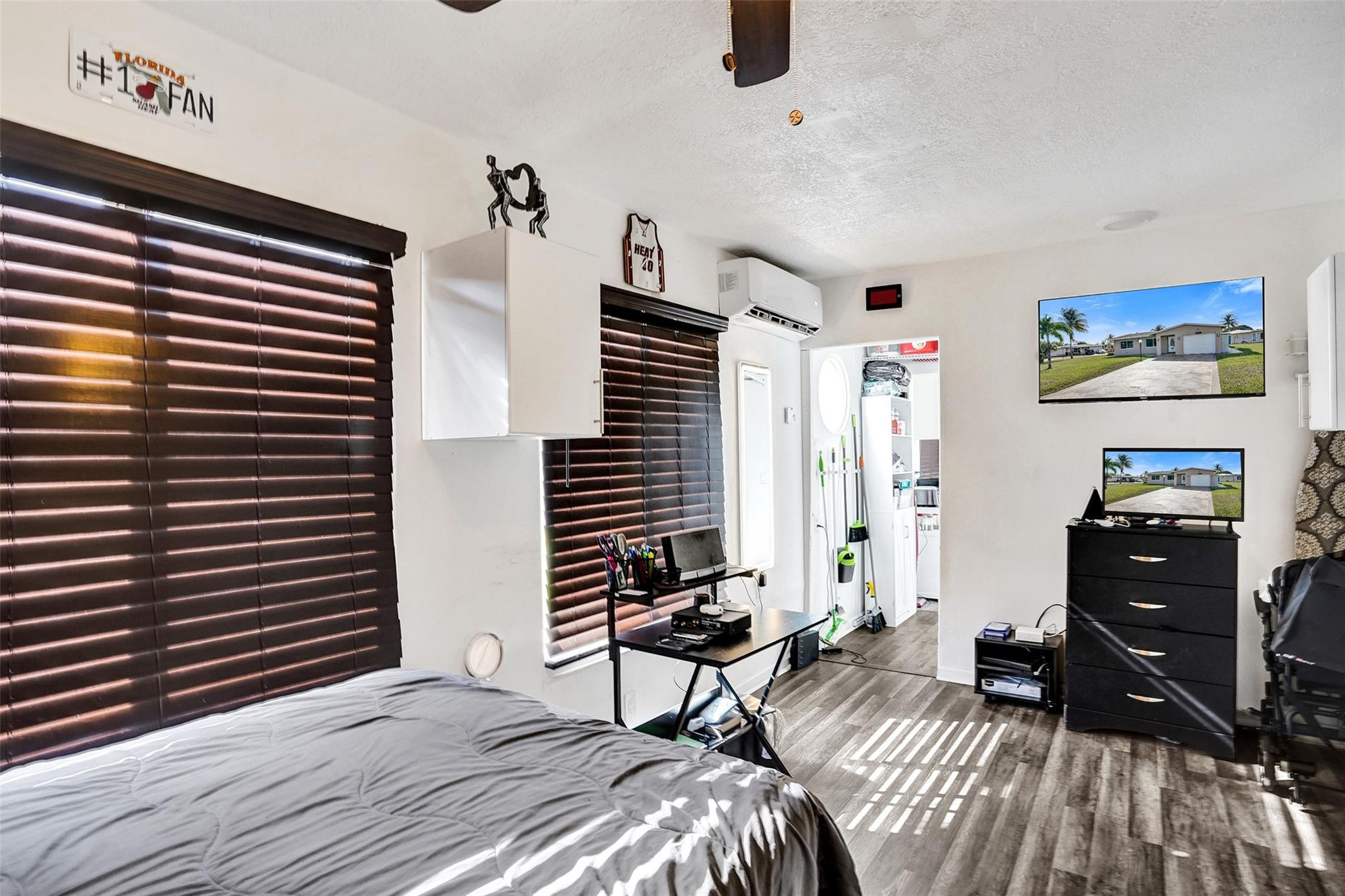 4611 NW 12th Drive, Deerfield Beach