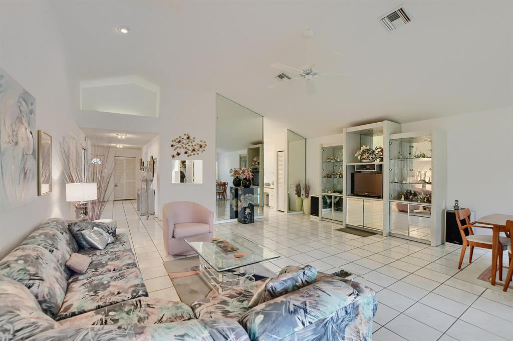 12151 Bay Club Drive