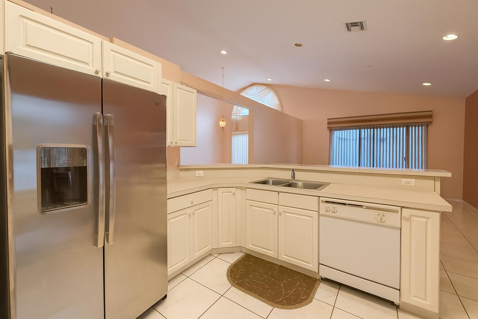 182 SW 164th Avenue, Pembroke Pines