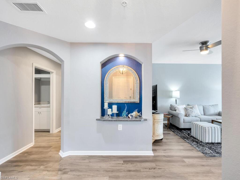 10070 Valiant CT # 102