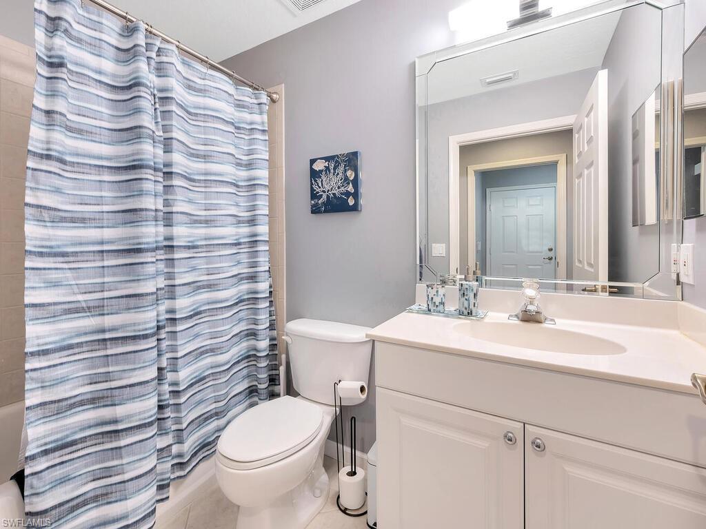 10070 Valiant CT # 102