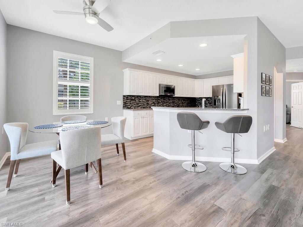 10070 Valiant CT # 102